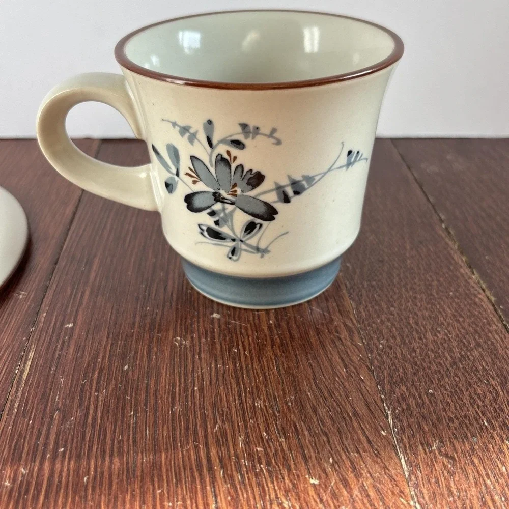 Noritake PLEASURE Stoneware Flat Cup &‎ Saucer Blue Floral JAPAN